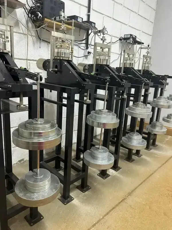 Illustrative image of Oedometer consolidation test in Hobart